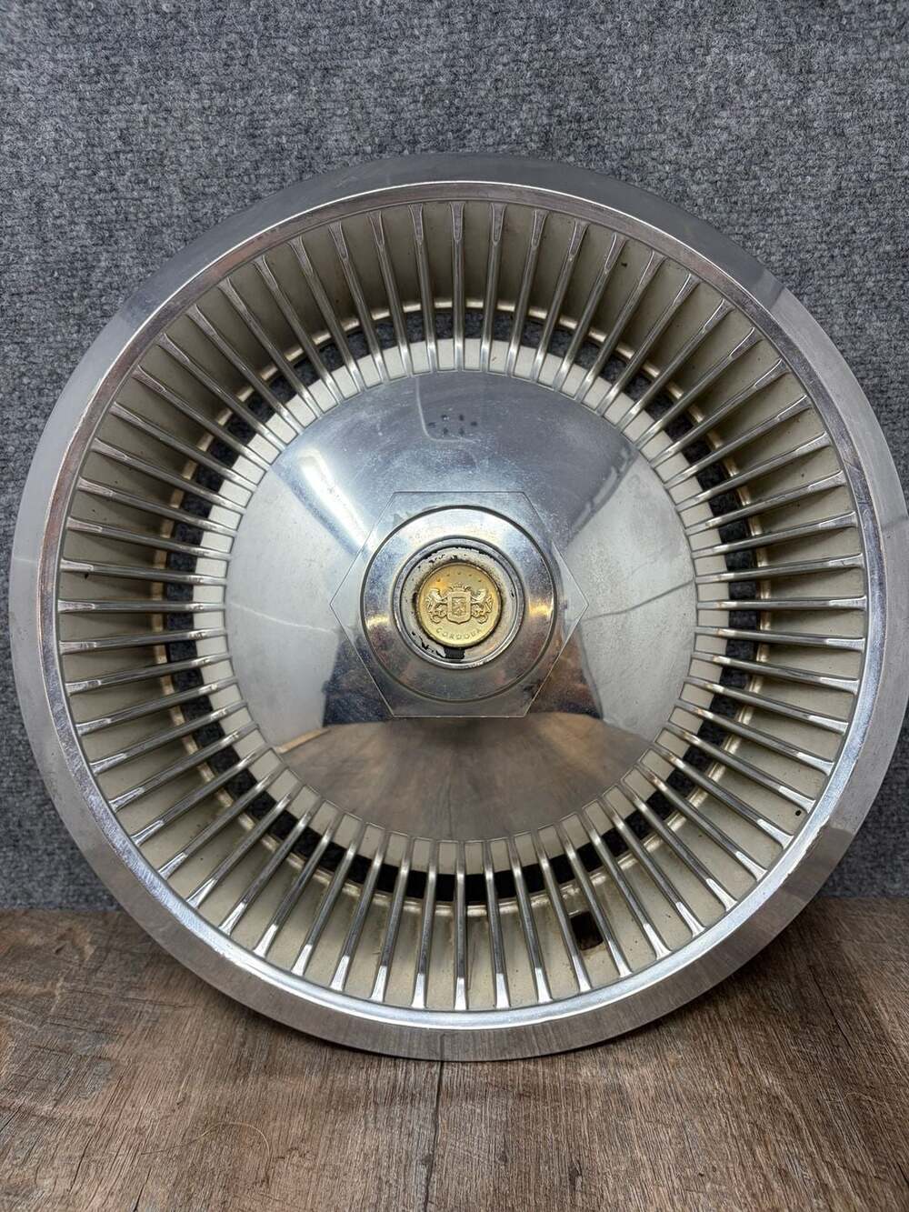 1978 1979 CHRYSLER CORDOBA 15 INCH HUB CAP HUBCAP OEM WHEEL COVERS single unit
